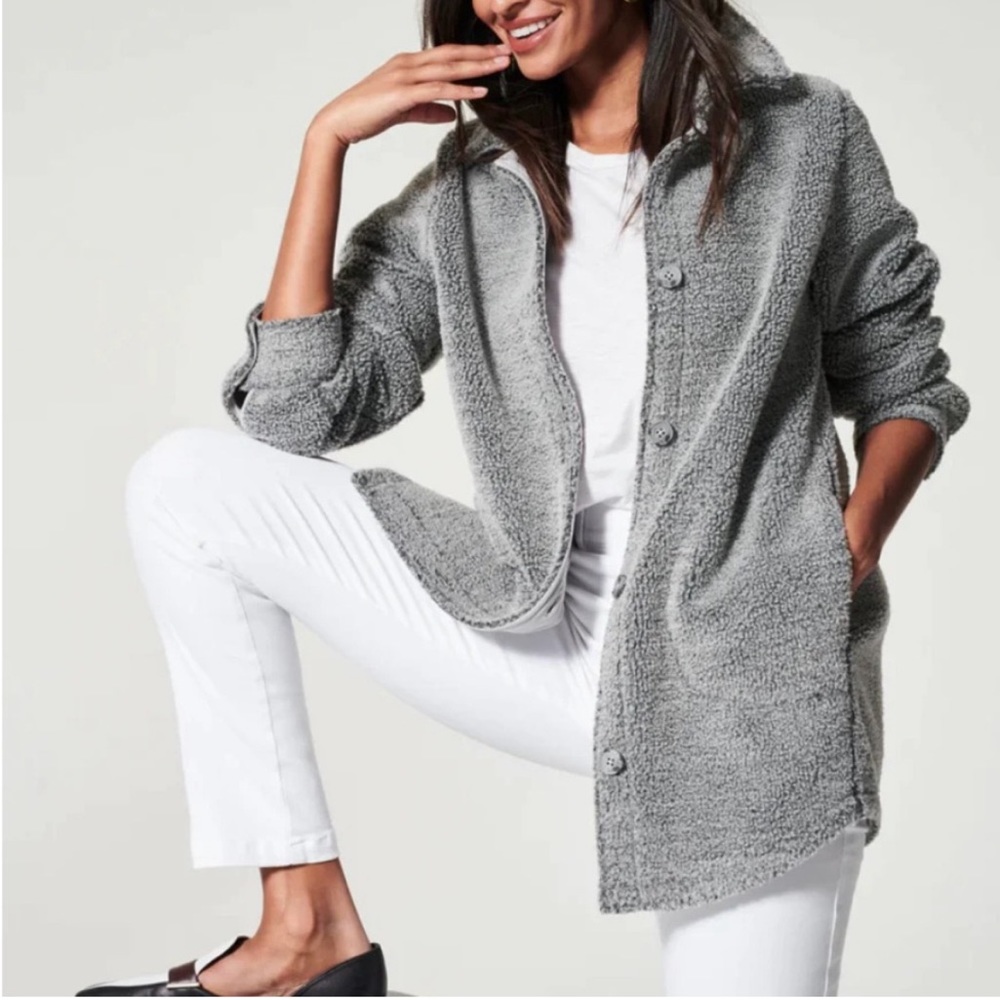 NWT Spanx Luxe Fleece Shirt Jacket in Pebble Grey